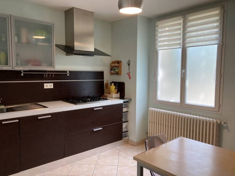 Annonay, Appartement avec Terrasse et Jardin