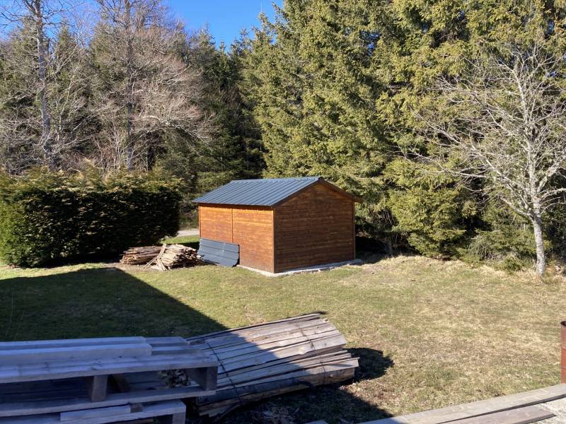 Maison en pierre avec dépendances SAINT-ANDRE-EN-VIVARAIS avec 1200m² terrain